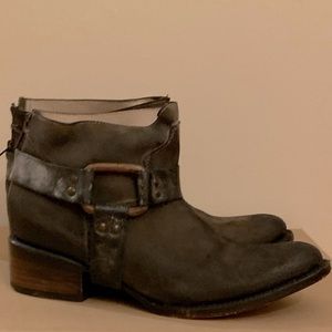 Freebird by Steven Fb Phlow grey suede boots